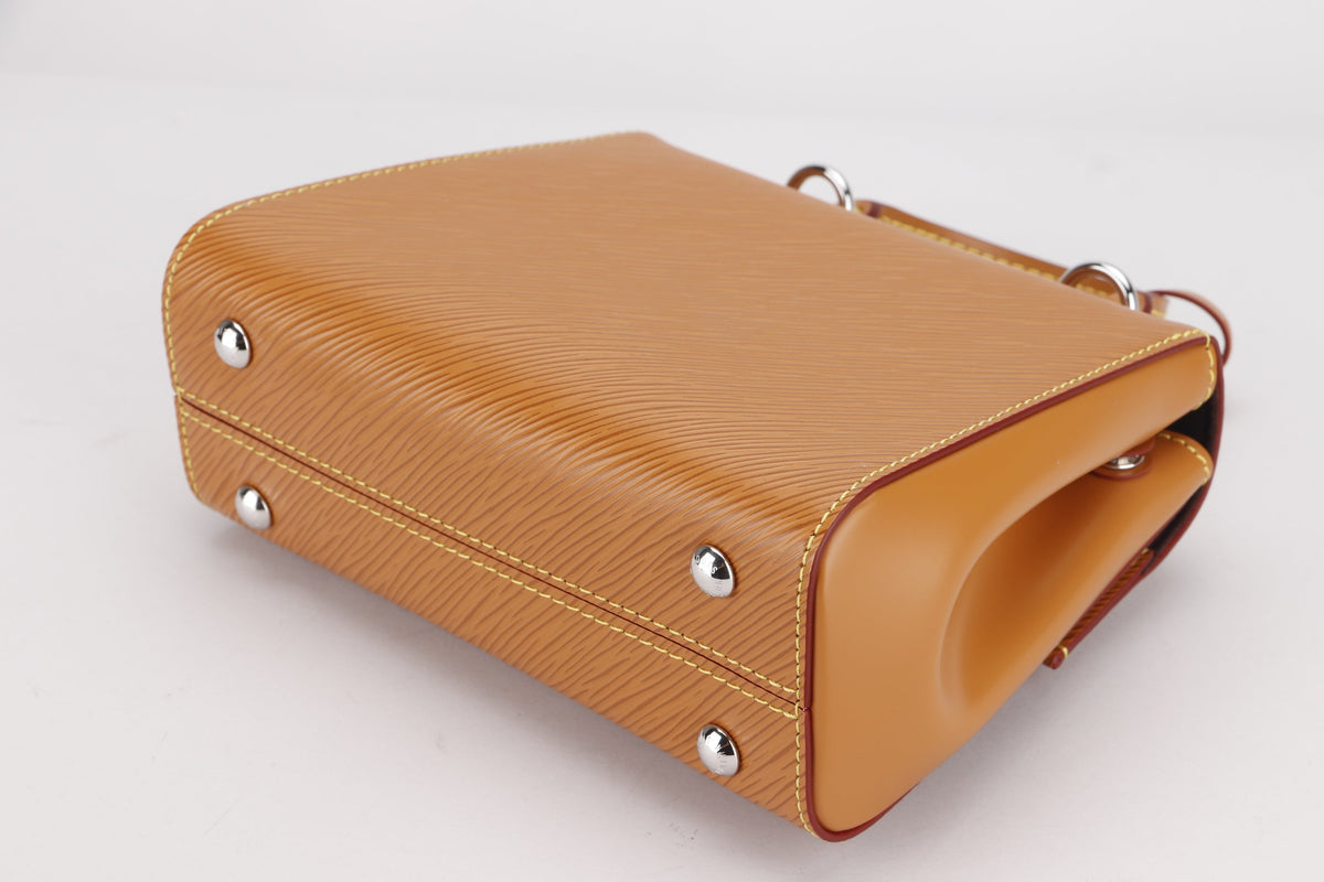 LOUIS VUITTON M58931 CLUNY MINI, GOLD MIEL EPI LEATHER, WITH STRAP, DUST COVER & BOX