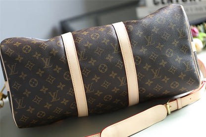 Franco Shops - Louis Vuittons  - 9451