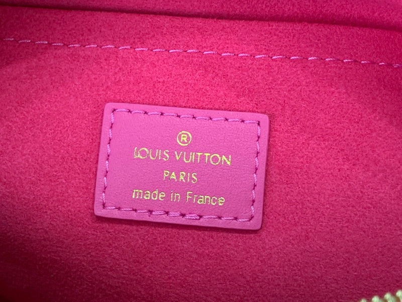 Franco Shops - Louis Vuittons  - 15635