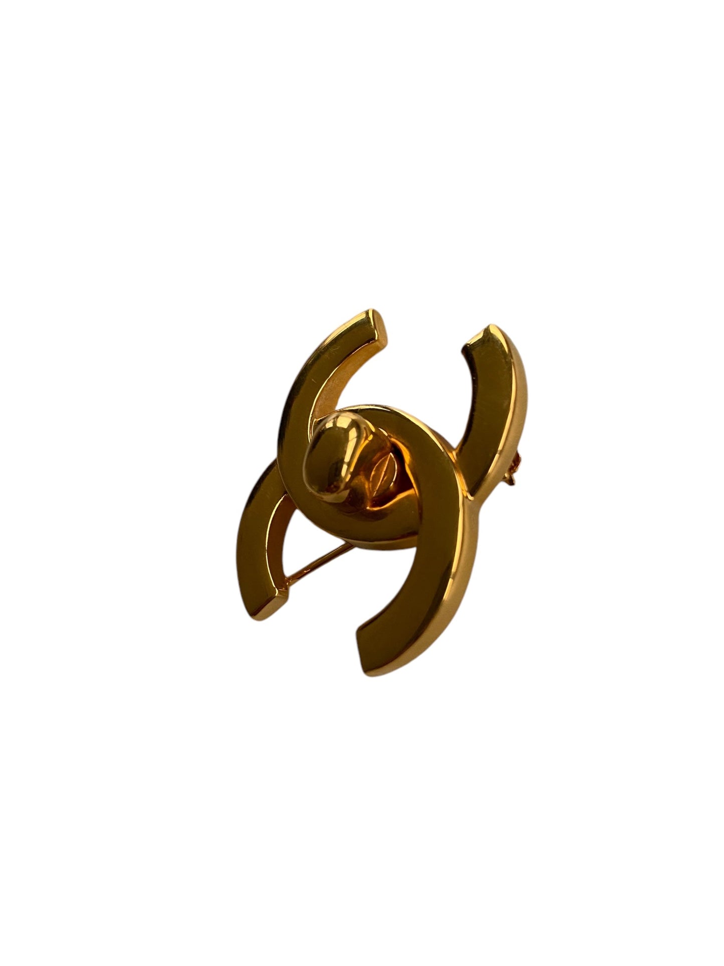 Chanel Gold metal Brooch