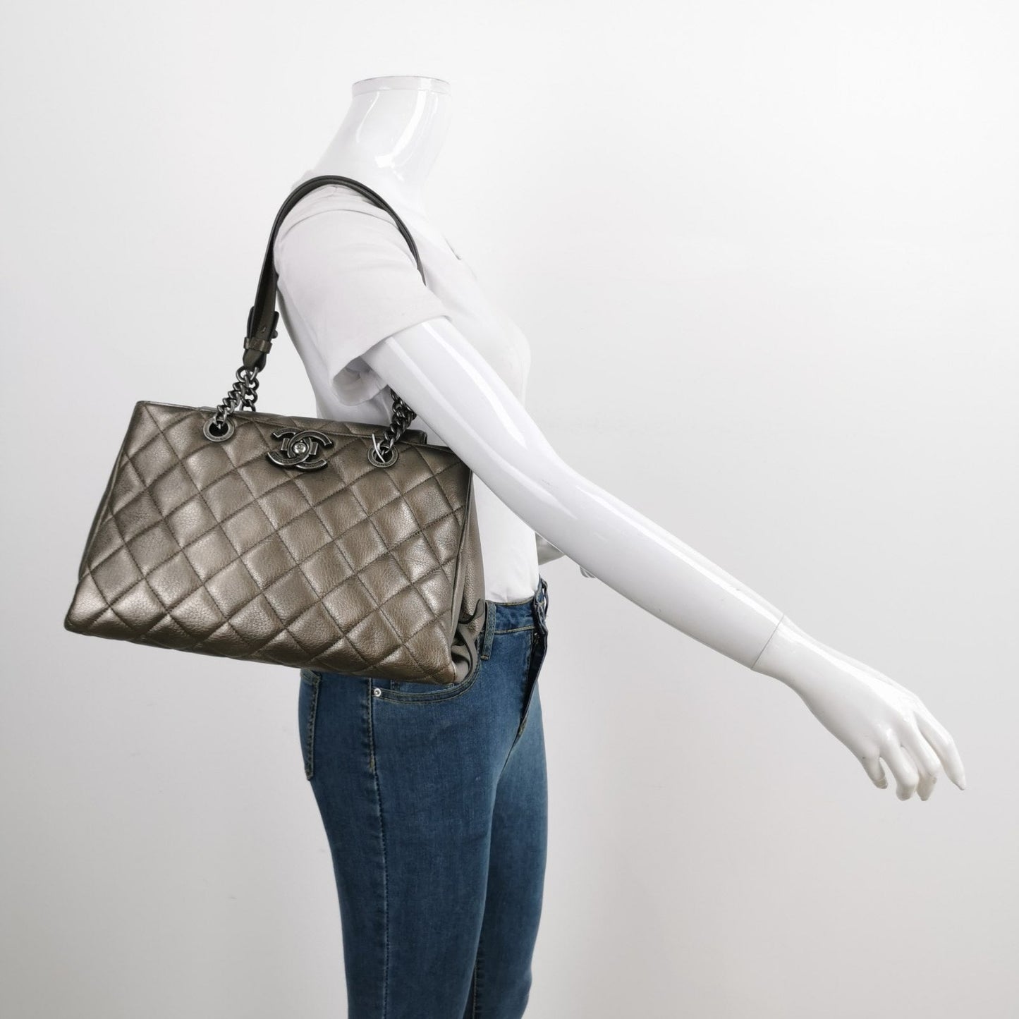 Chanel Portobello ChainTote Bag Bronze Metallic Silver Calfskin