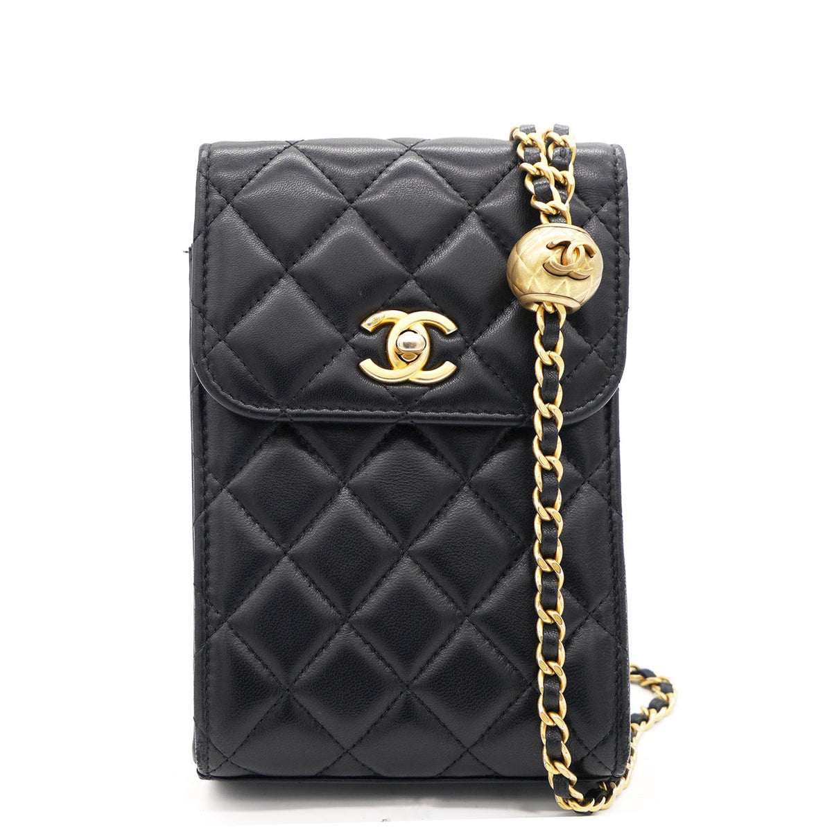 Lambskin Quilted Vertical Pearl Crush Flap with Chain Black
