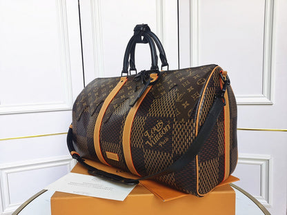 Franco Shops - Louis Vuittons  - 15509