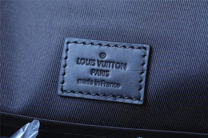 Franco Shops - Louis Vuittons  - 10323