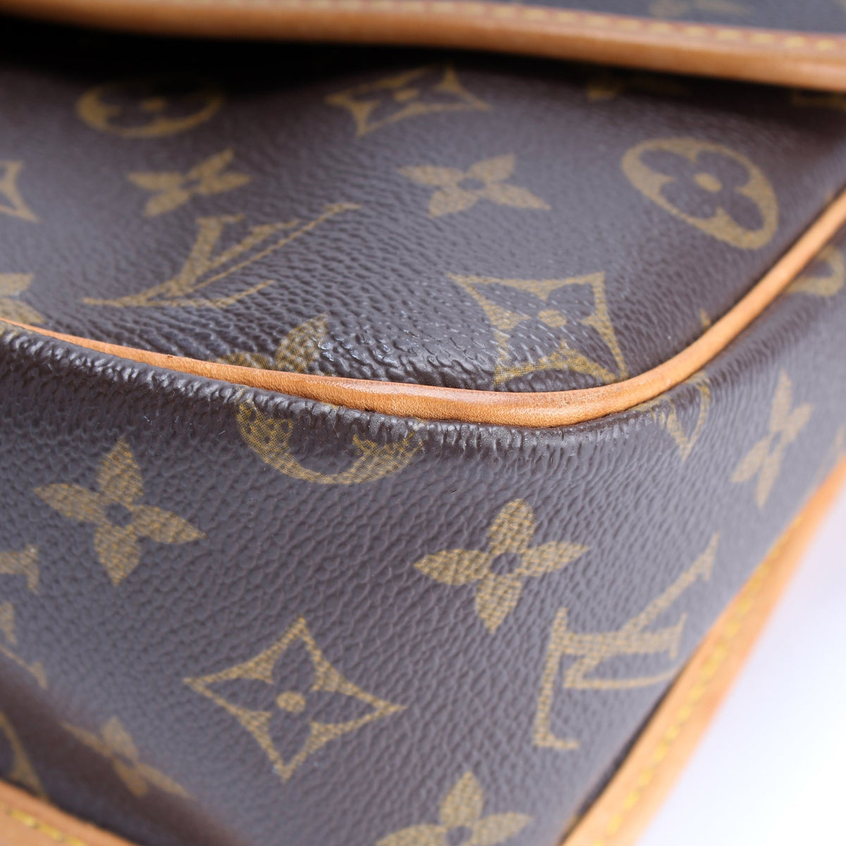 Sologne Monogram