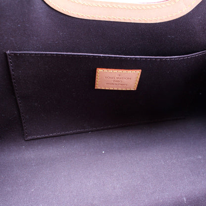 Roxbury Drive Vernis