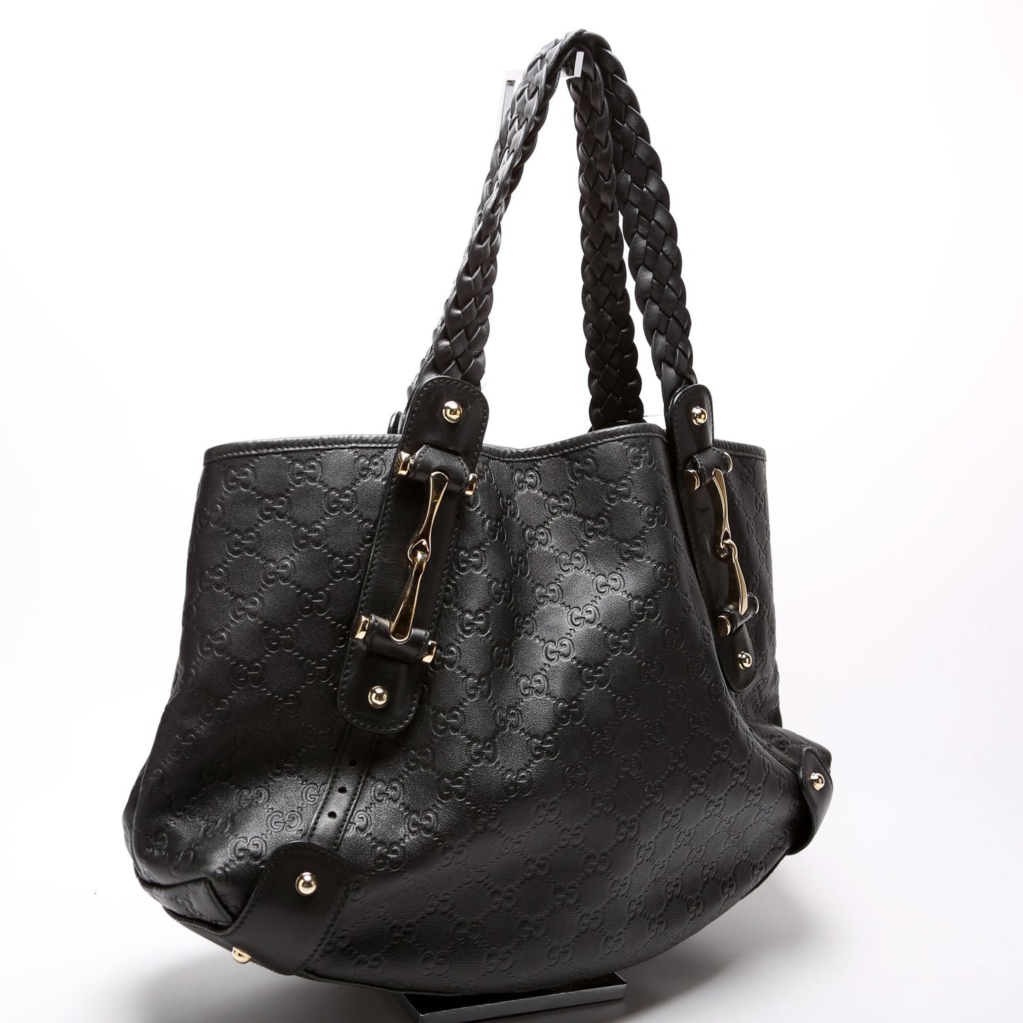 137621 Pelham Guccissimma