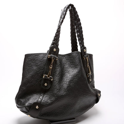 137621 Pelham Guccissimma