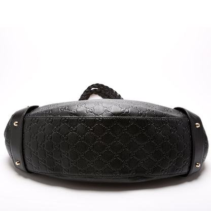 137621 Pelham Guccissimma