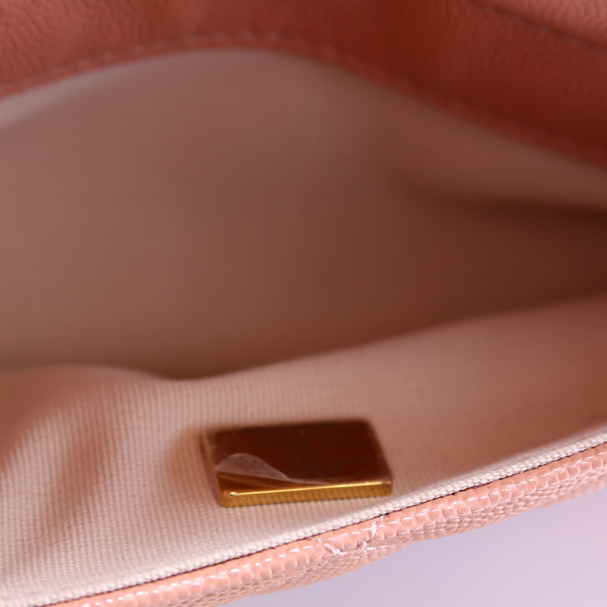 C Wavy Hobo Quilted Caviar