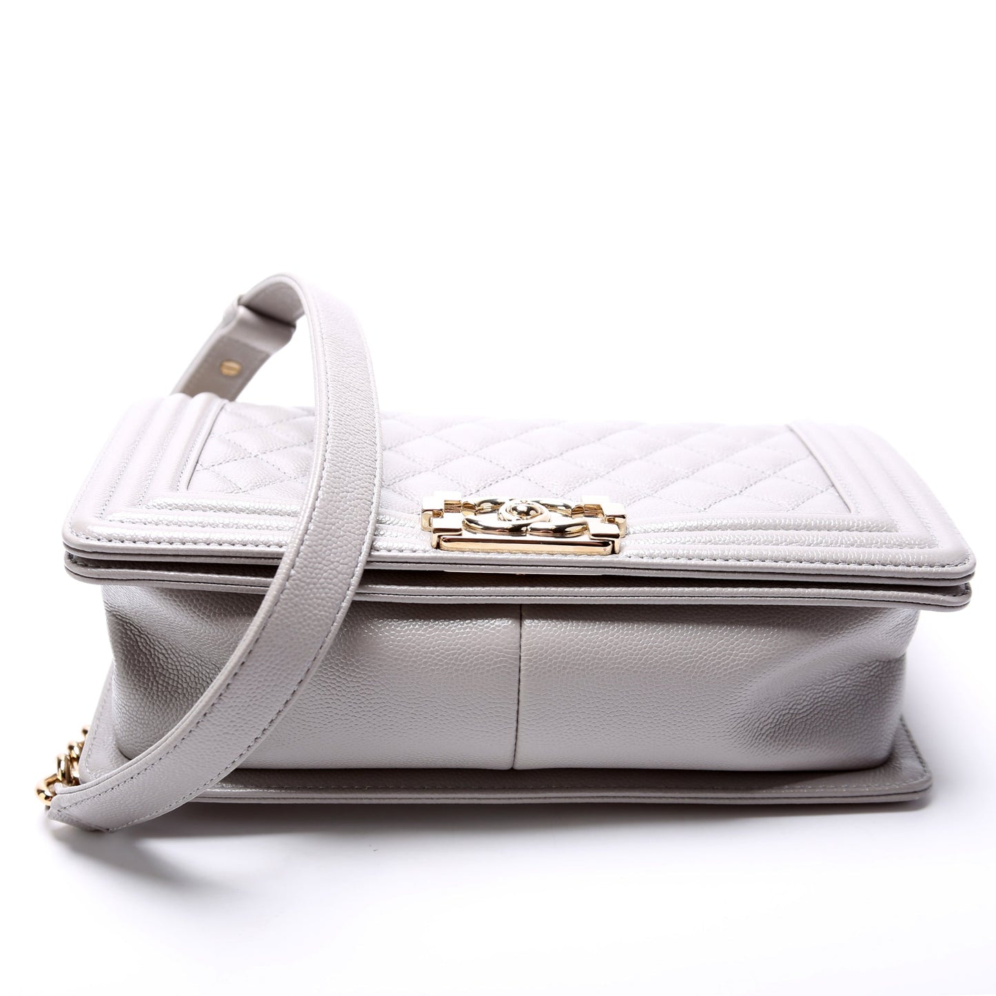 Chanel Boy Flap Medium New Caviar