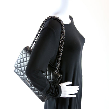 Classic Flap Maxi Lambskin 17-20M