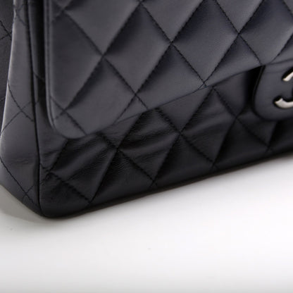Classic Flap Maxi Lambskin 18M