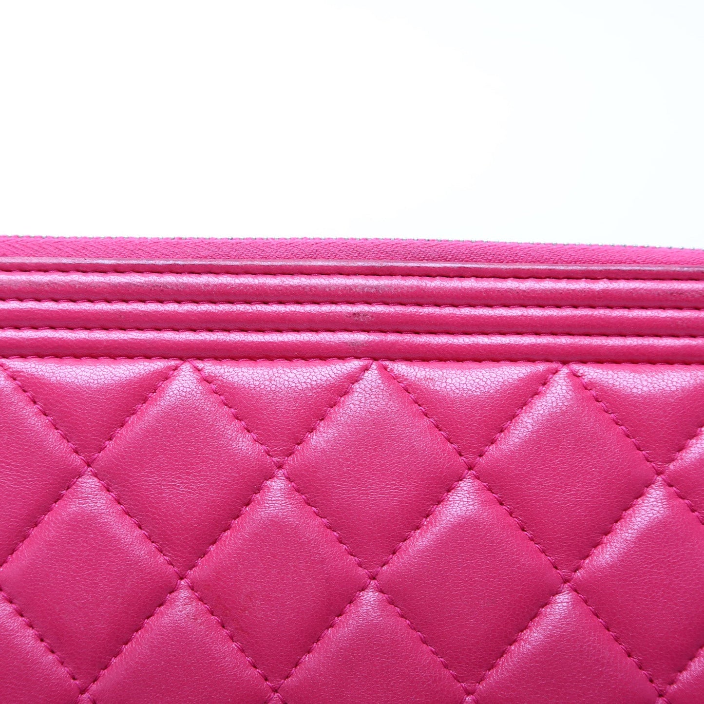 Boy Zipped Pouch Quilted Lambskin