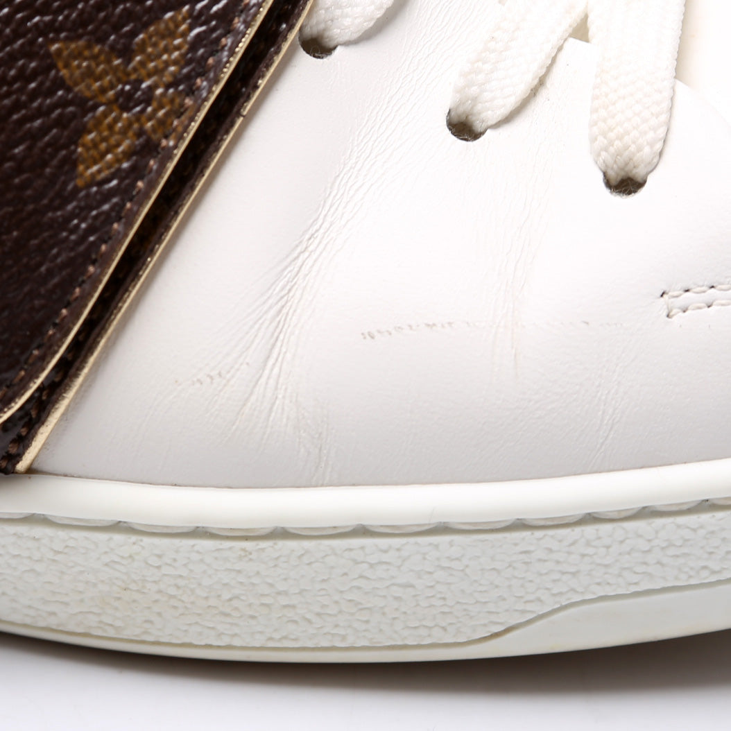 Frontrow Sneakers Size 38.5