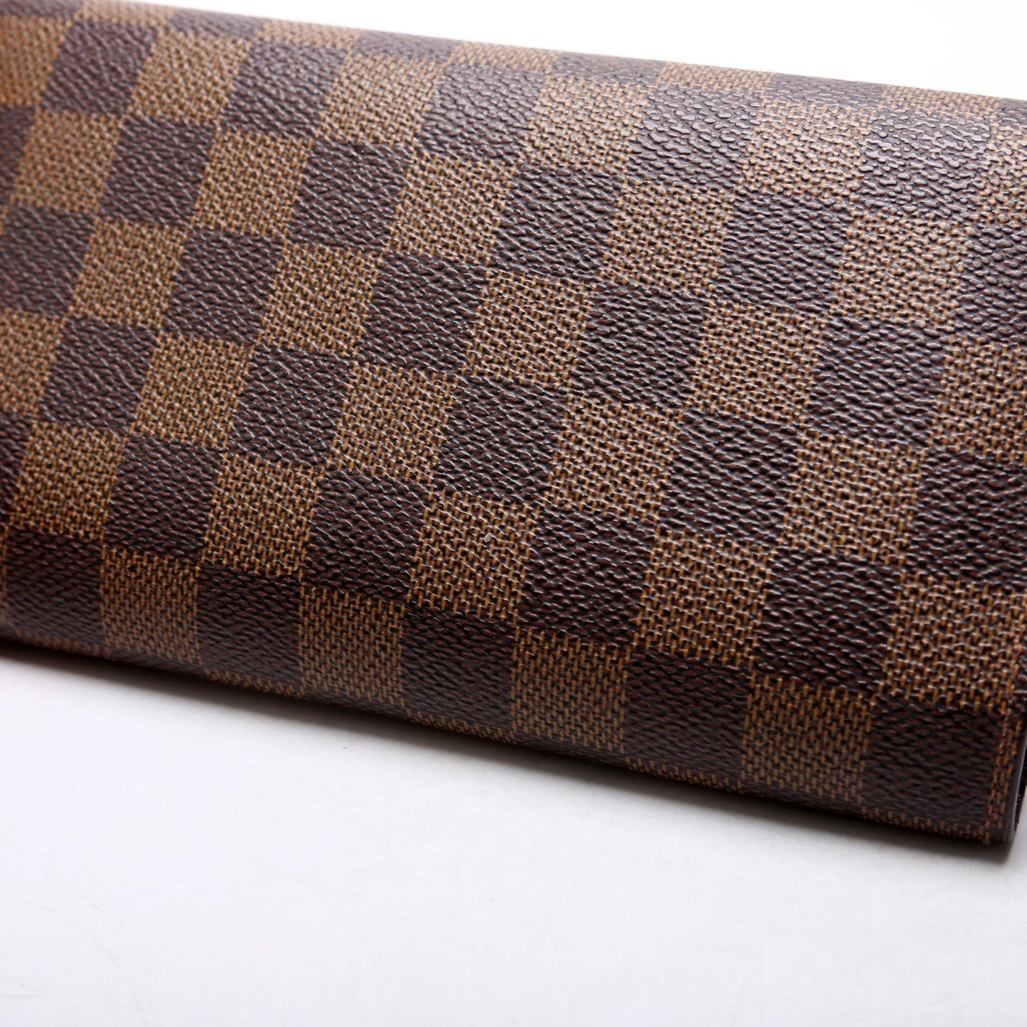 Porte Tresor International Wallet Damier Ebene