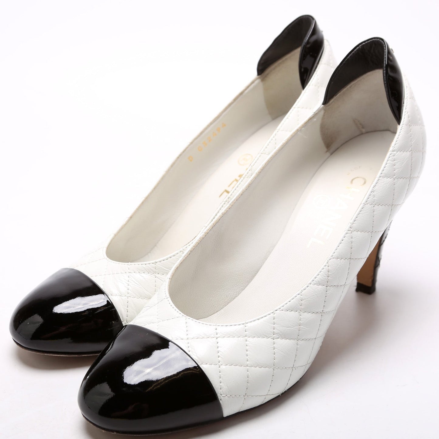 Cap Toe Quilted Pumps Size 39.5