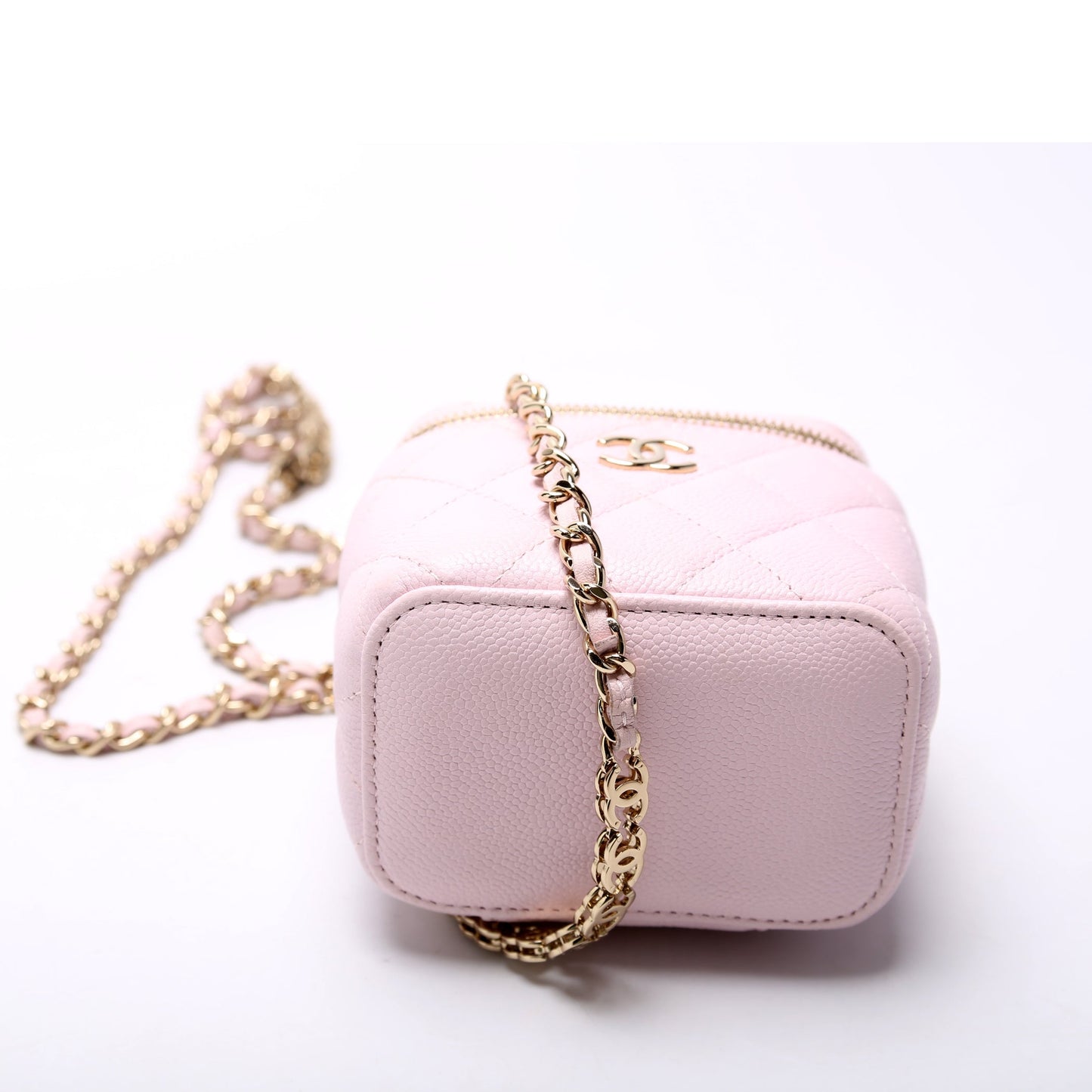 Vanity Mini W/ Chain Caviar 32M