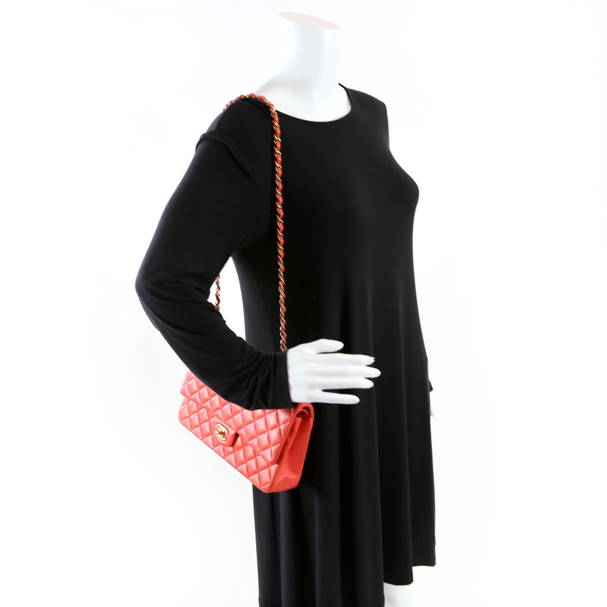 Classic Flap Medium Lambskin 25-28M