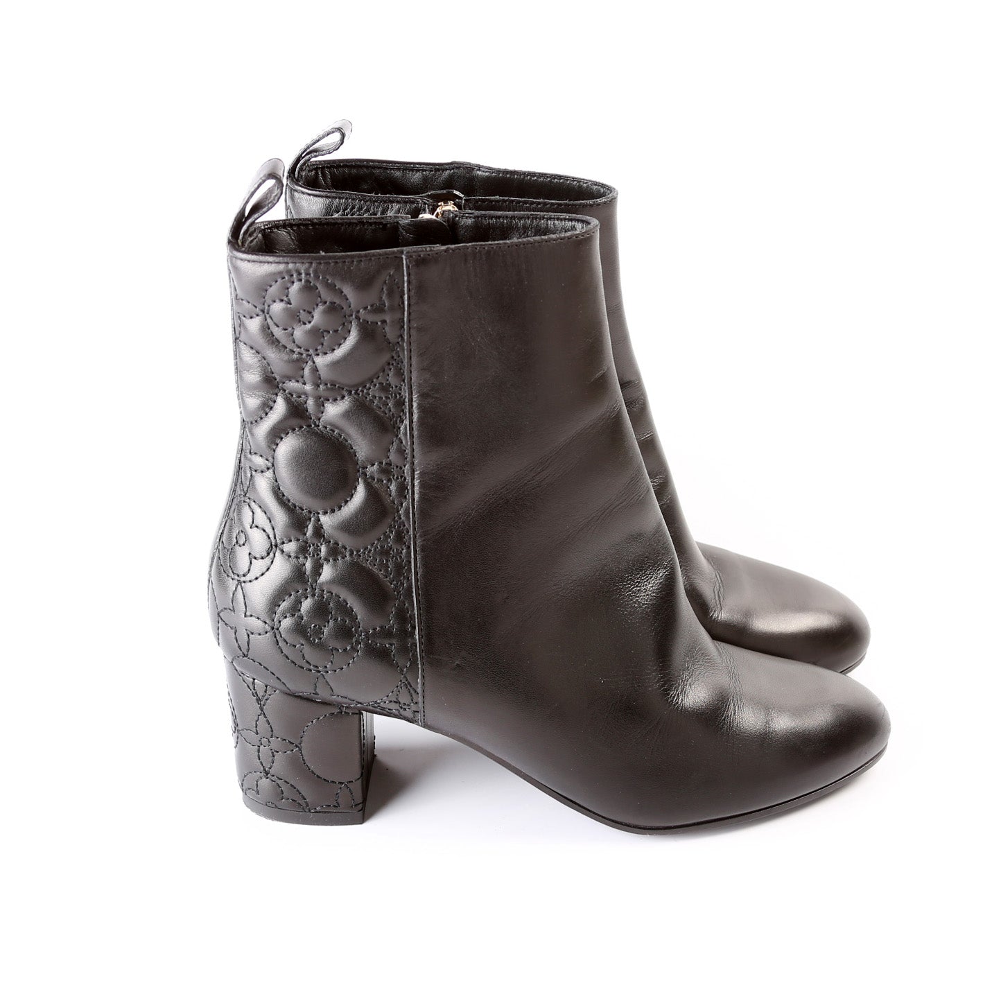 Quilted Leather Ankle Boots Size 37