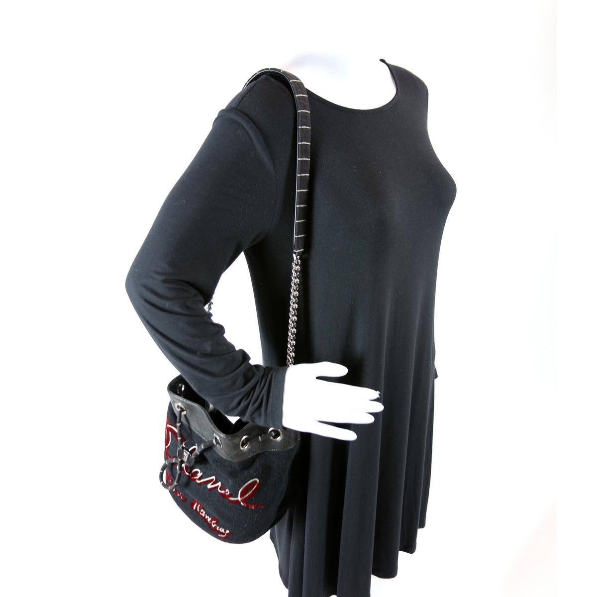 Paris-Hamburg Drawstring Bucket Bag Black