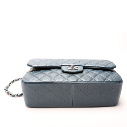 Classic Flap Jumbo Caviar 20M