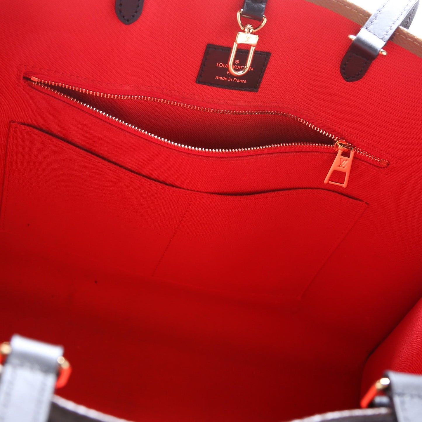 Louis-Vuitton ONTHEGO GM Reverse Monogram
