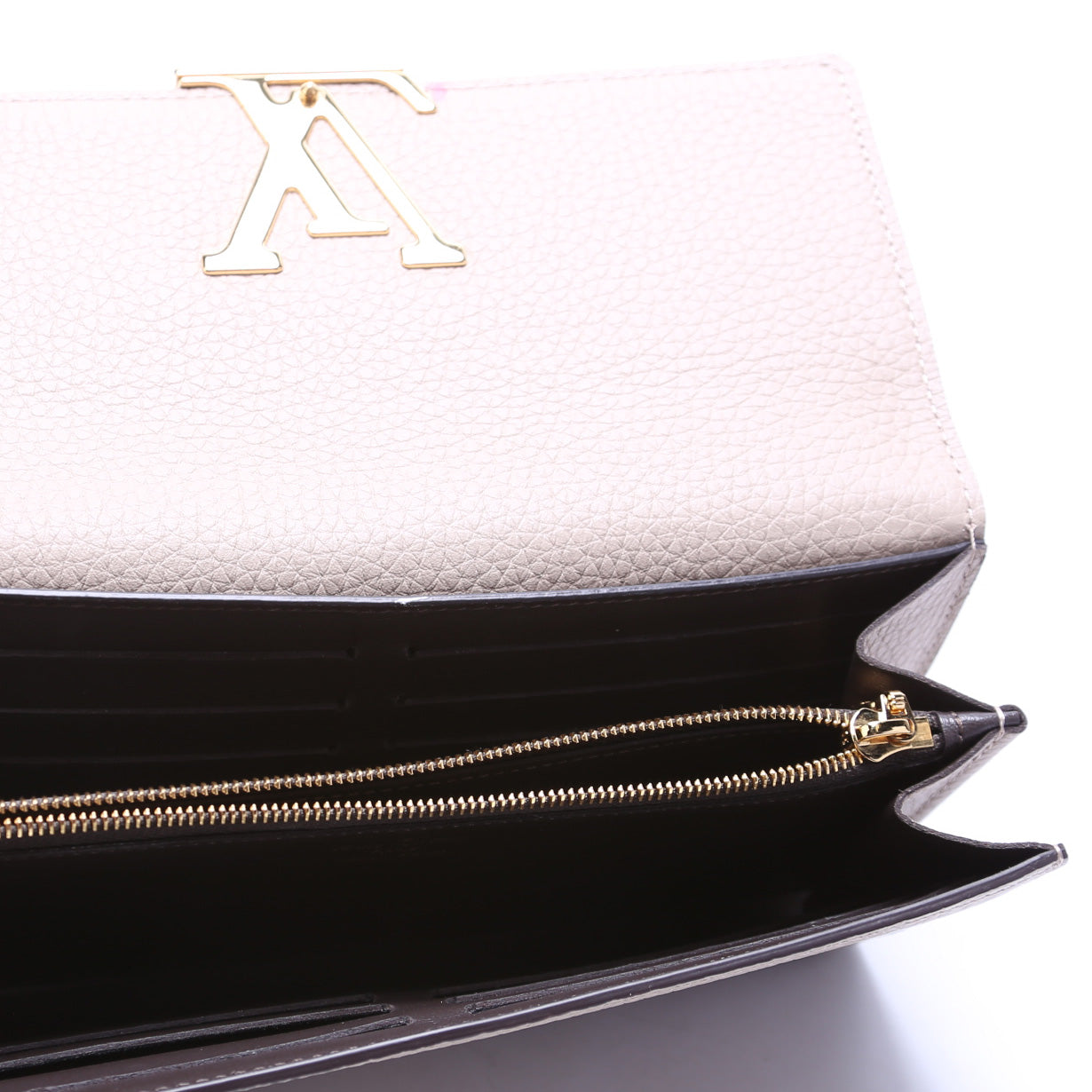 Louis-Vuitton Capucines Wallet Large Plain