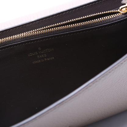 Louis-Vuitton Capucines Wallet Large Plain