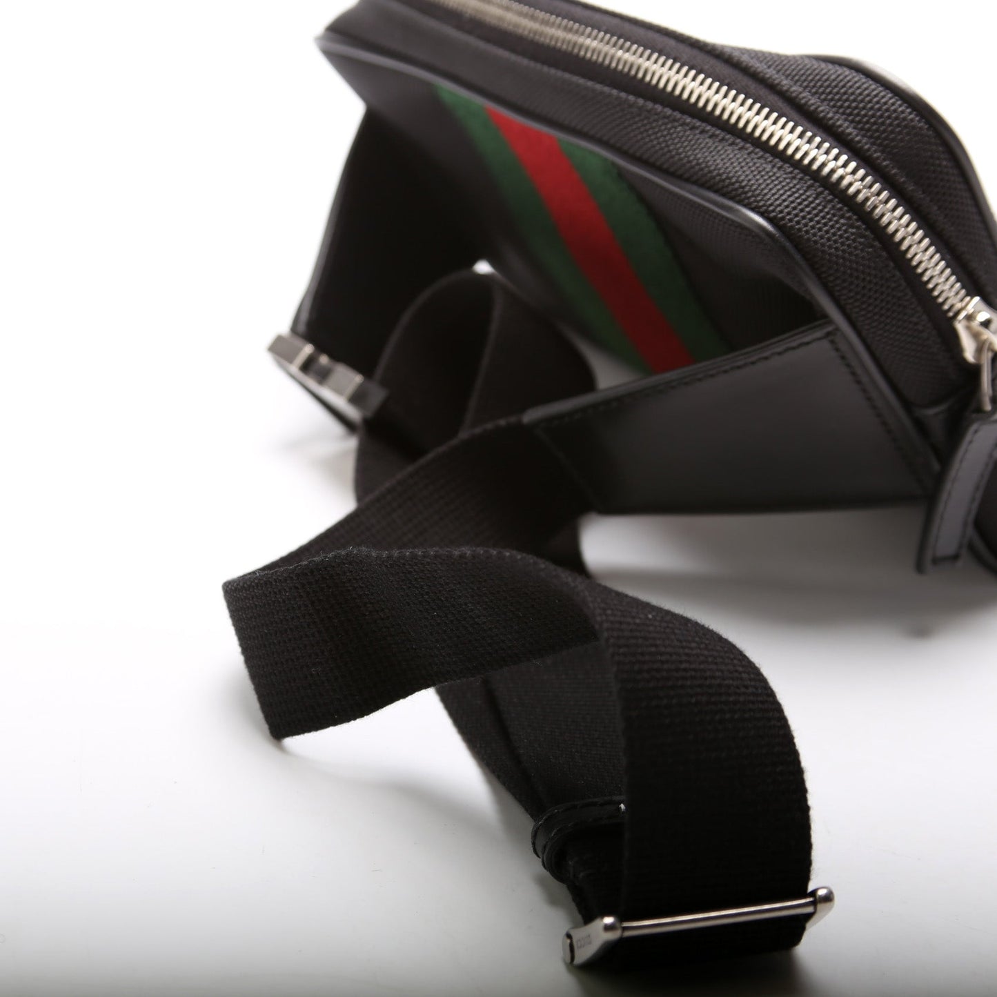 680919 Techno Canvas Web Slim Belt Bag