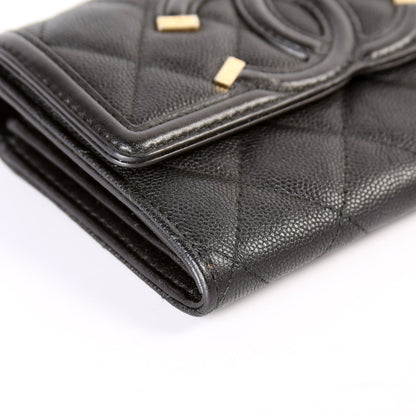 Filigree Medium Flap Wallet Caviar 25M