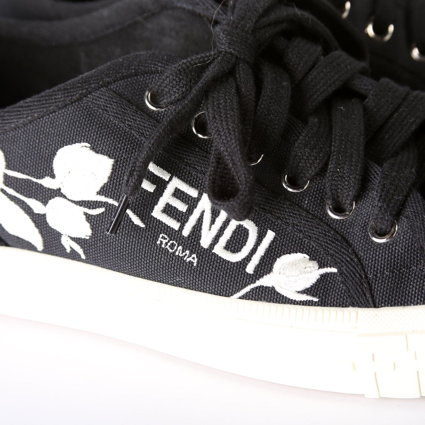 Domino Low Top Sneakers Size 37