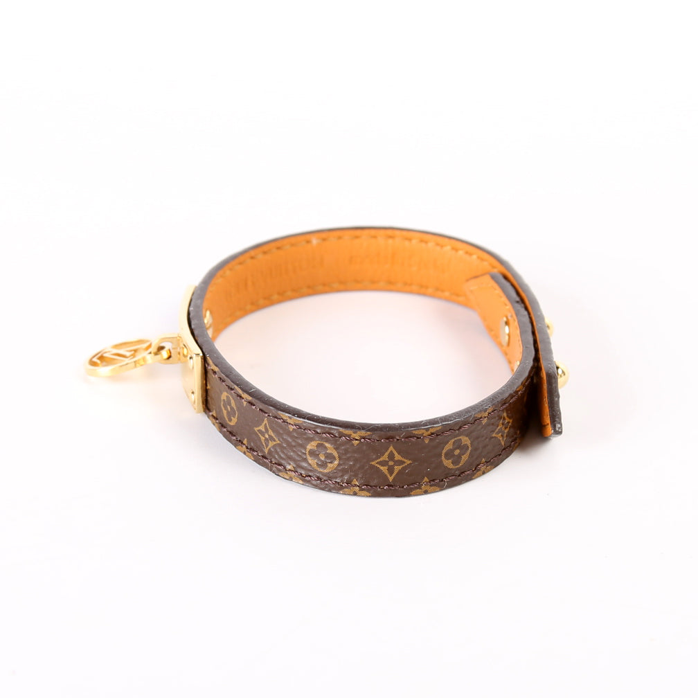 Logomania Bracelet Size 19