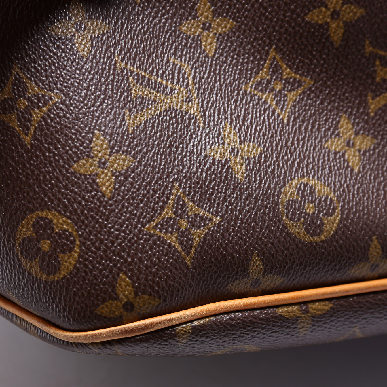 Delightful PM Monogram