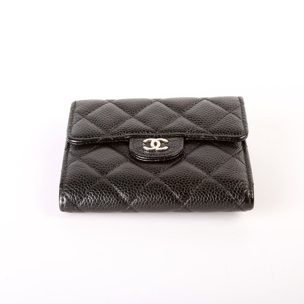 Classic Compact Flap Wallet Caviar 24m