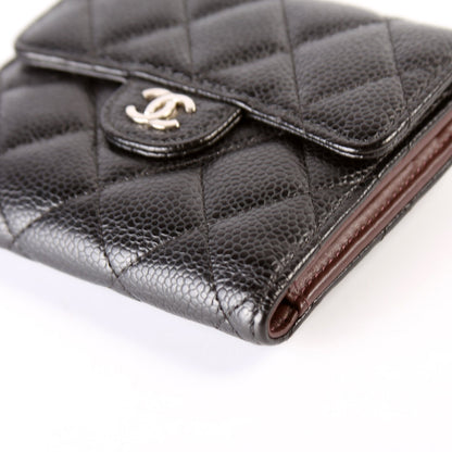 Classic Compact Flap Wallet Caviar 24m