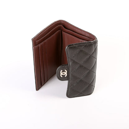 Classic Compact Flap Wallet Caviar 24m