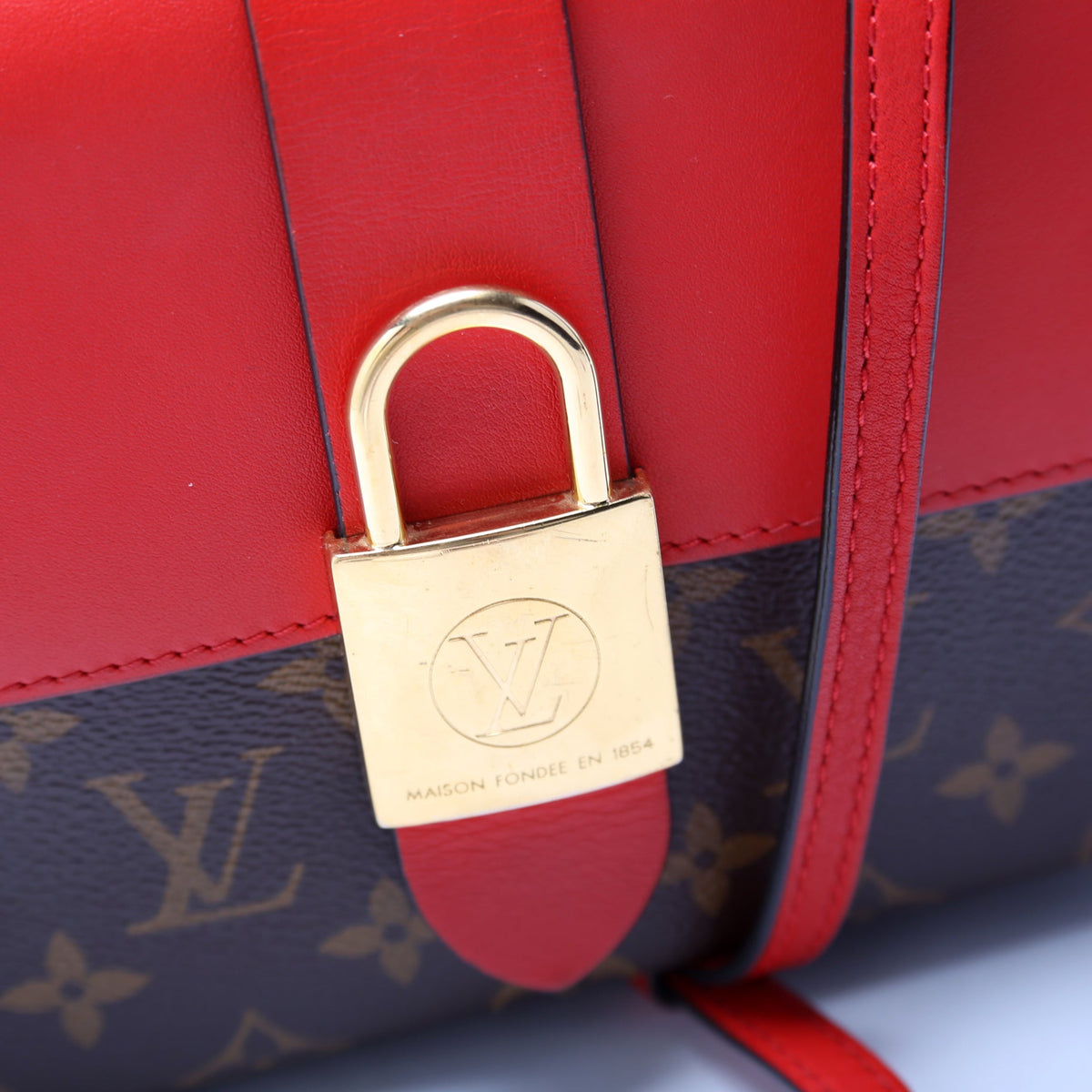 Locky BB Monogram