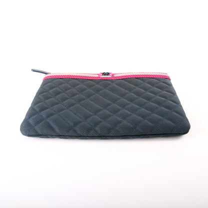 O Case Boy Medium Canvas