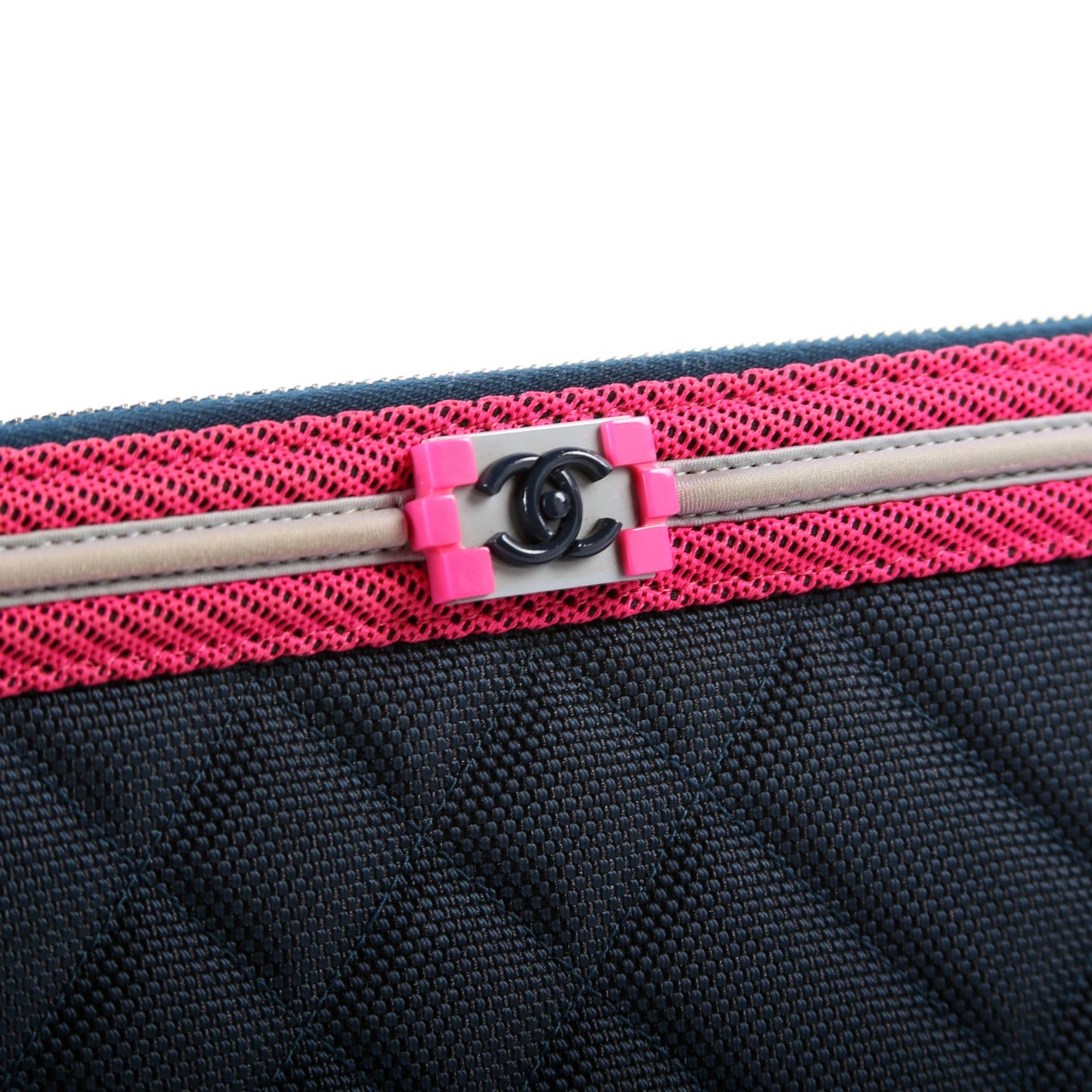 O Case Boy Medium Canvas