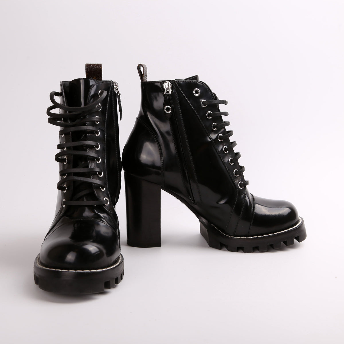 Star Trail Boots Sz 40