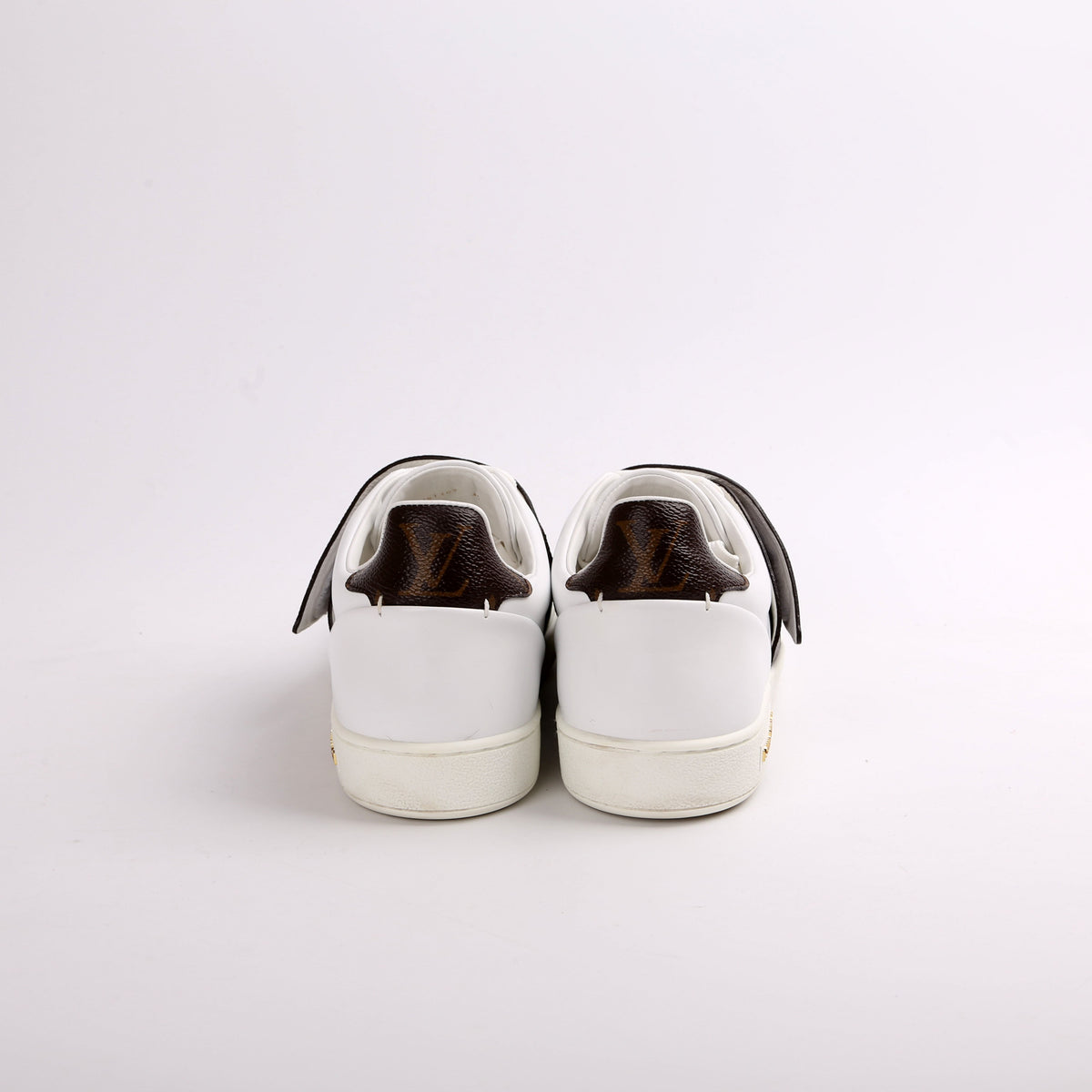 Monogram Frontrow Sneakers Size 40