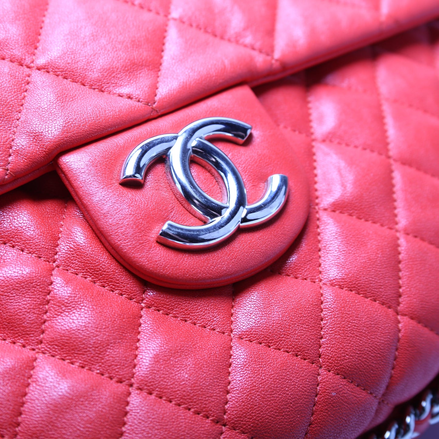 Chain Around Maxi Flap Bag Quilted Lambskin 15M