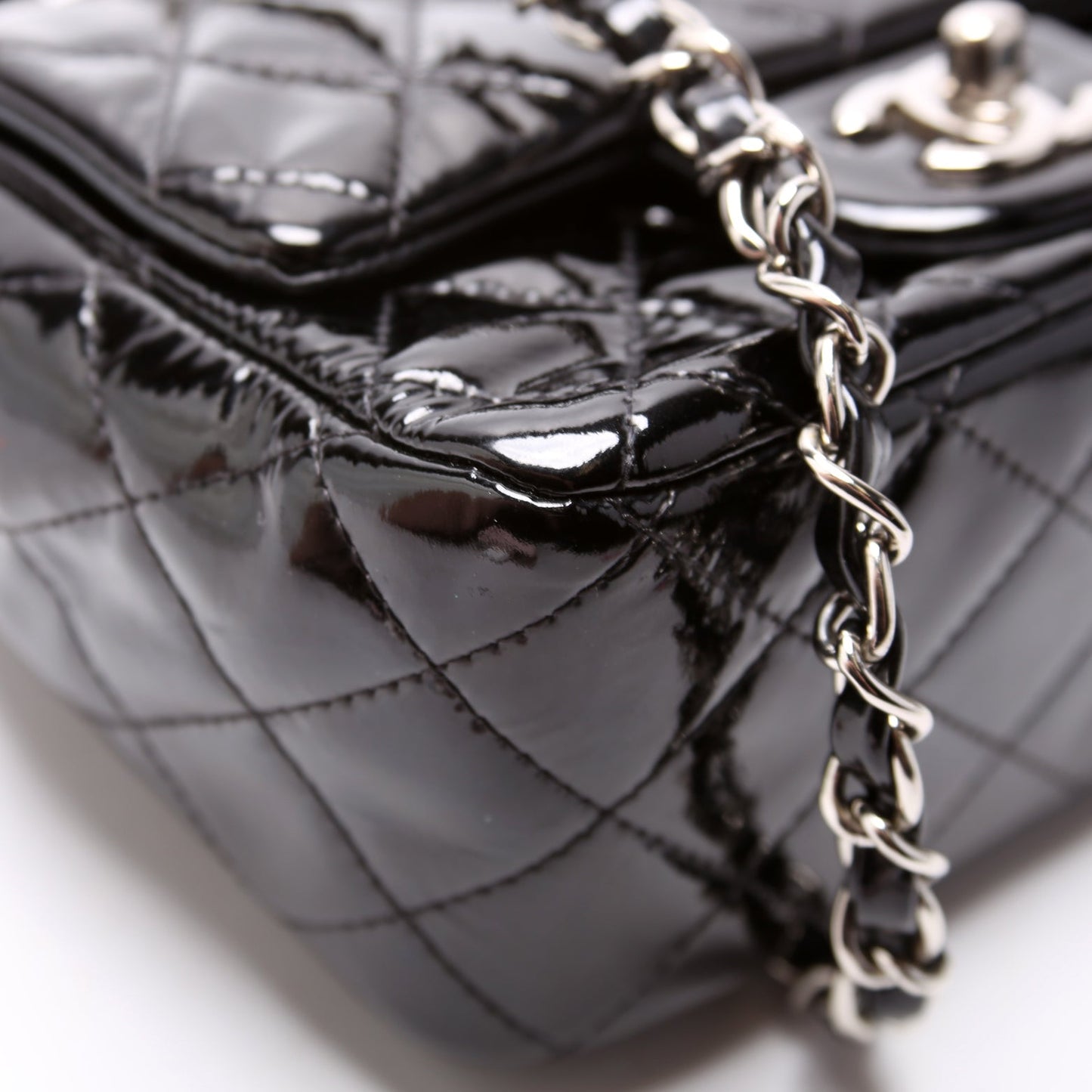 Classic Flap Mini Square Patent 20M