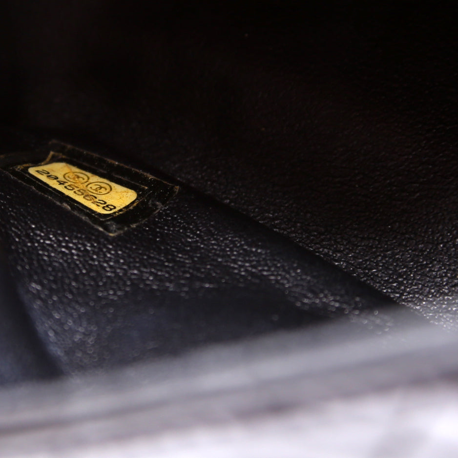 Classic Flap Mini Square Patent 20M