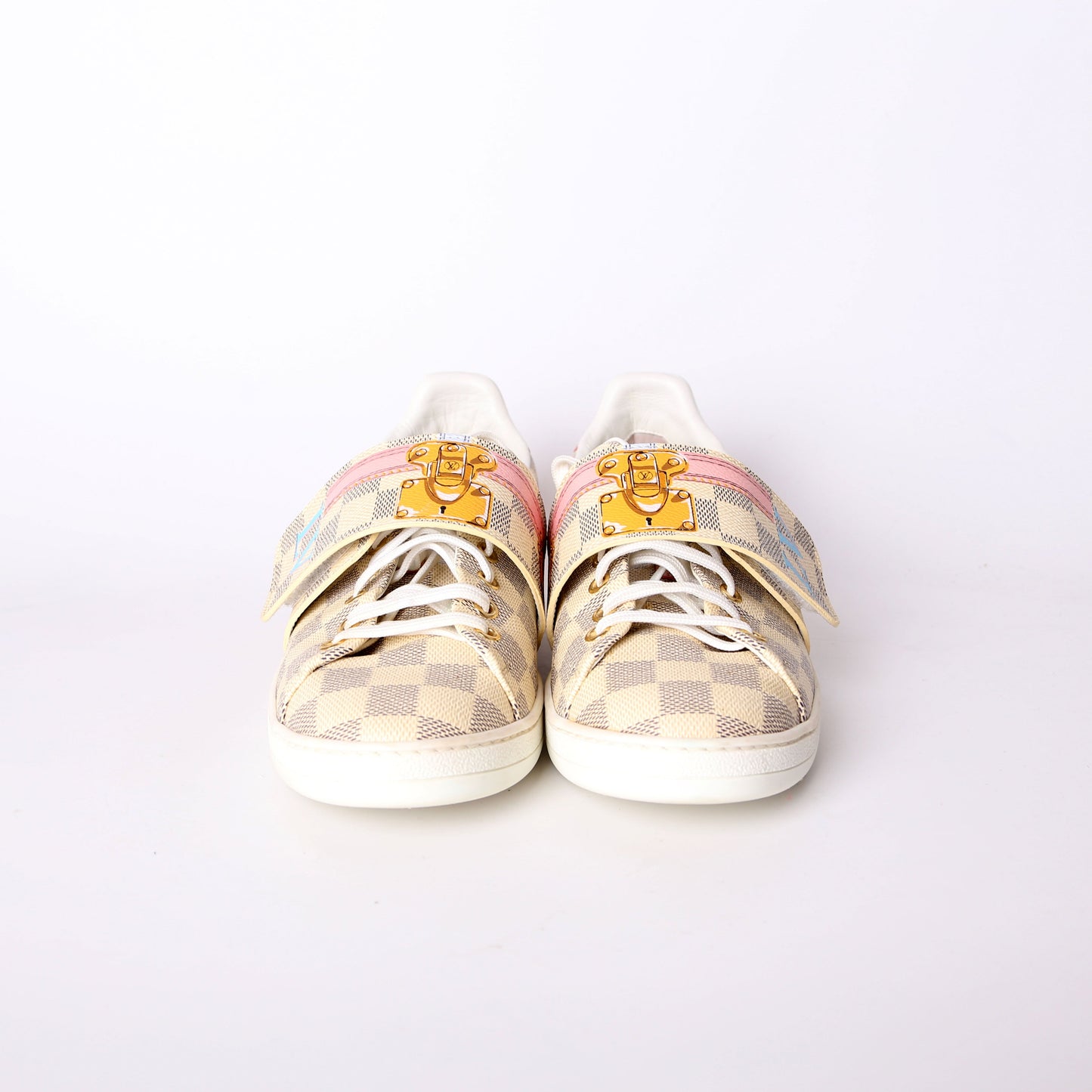 Frontrow Summer Trunks Damier Azur Sneakers Size 39