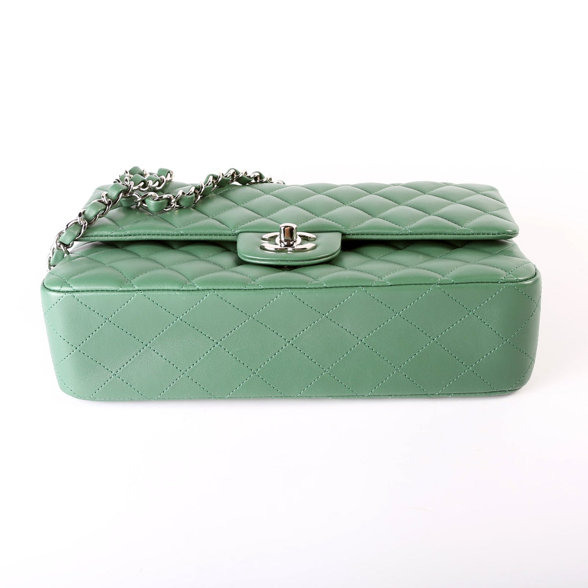 Classic Flap Medium Lambskin 25-28M Green