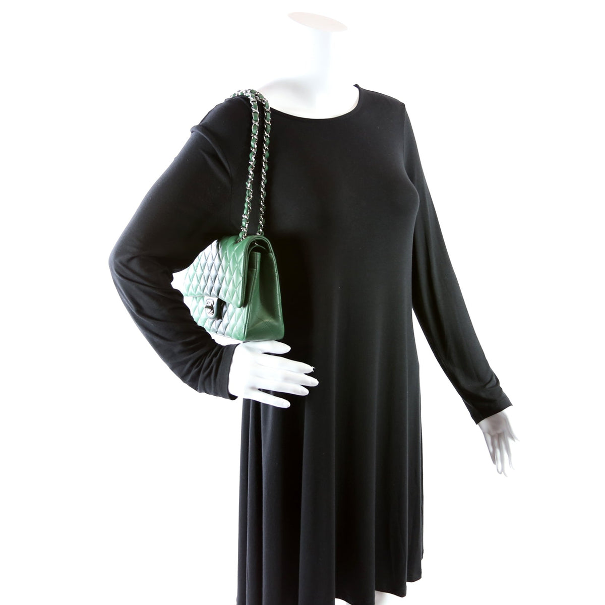 Classic Flap Medium Lambskin 25-28M Green