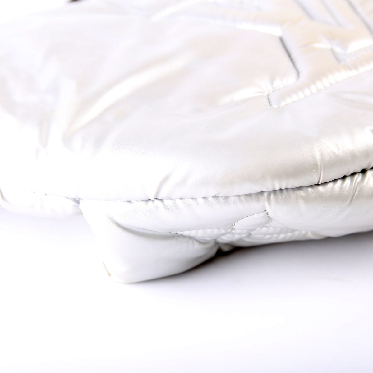Maxi Bumbag Pillow Monogram Silver