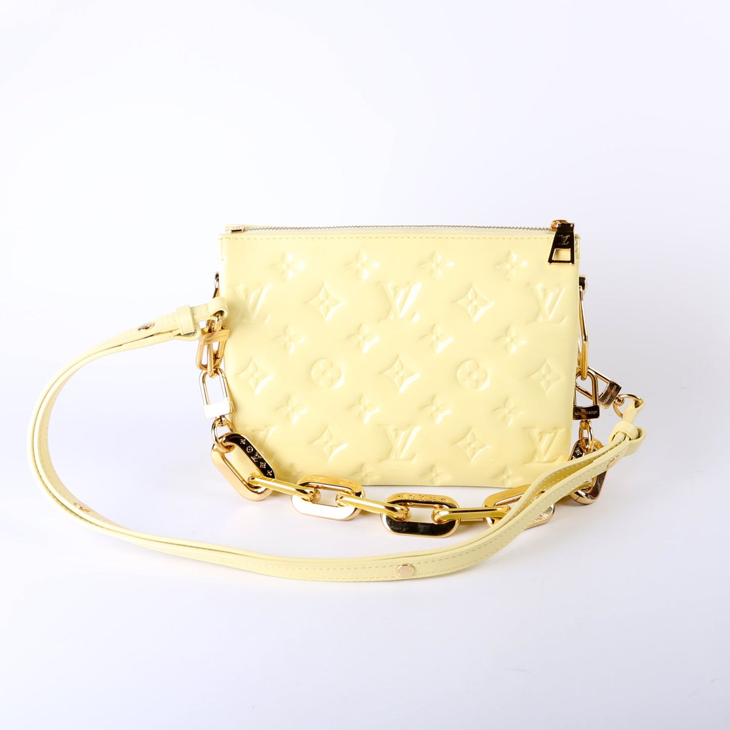 Coussin BB Vernis Yellow